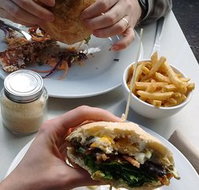 Two Hands - South Australia Travel