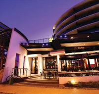 Burleigh Heads Hotel Pub - South Australia Travel