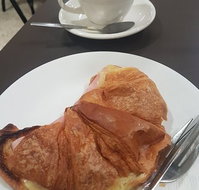 Cafe Au Lait - South Australia Travel