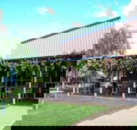 Red Earth Estate Dumpling House - South Australia Travel