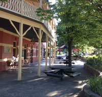 Alpine Hotel Bright - South Australia Travel