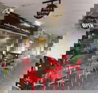 Mon's Ethics Cafe - South Australia Travel