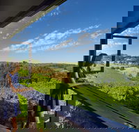 Mt Lofty Ranges Vineyard - South Australia Travel