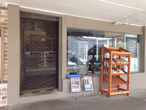 Balgowlah Bakery - South Australia Travel 0