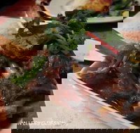 Muoi's Feast - South Australia Travel