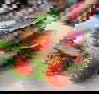 The Bassendean Hotel - South Australia Travel