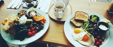 Zeins Authentic - South Australia Travel 0