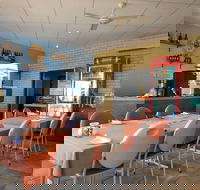 Golden Ponds Bar Restaurant  Function Centre - South Australia Travel