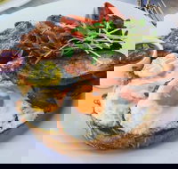 Monty's Place - South Australia Travel