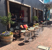 Shenannigans Bar  Restaurant - South Australia Travel