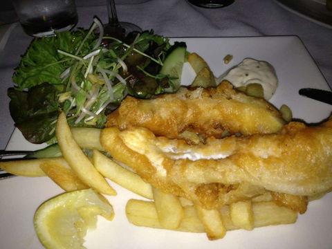 The River Deck Restaurant - South Australia Travel 0