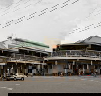 Commercial Hotel Morpeth - South Australia Travel