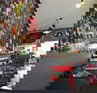 Off the Track Gourmet Caf - South Australia Travel