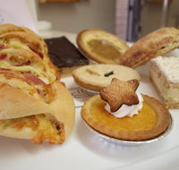 AJ's Hotbake - South Australia Travel