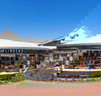 Flinderz Cafe - South Australia Travel