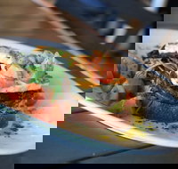 Deck Cafe - South Australia Travel