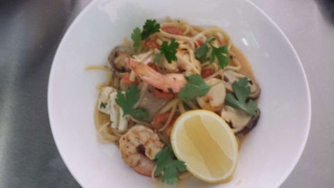 Elliotts Bistro - South Australia Travel 0