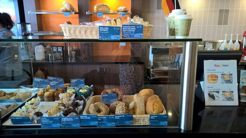 King Of Cakes - Clayfield - South Australia Travel 0
