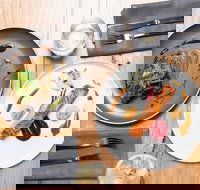 Porters - South Australia Travel