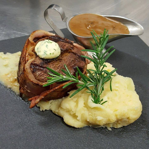 Hotel Settlers - South Australia Travel 0