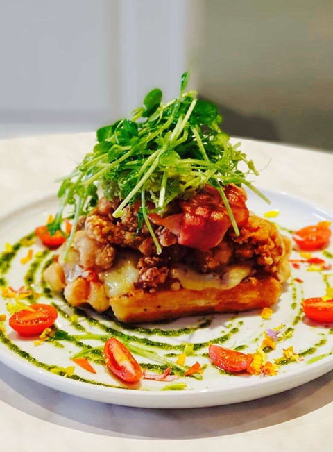 Pitcher And Iron - South Australia Travel 0