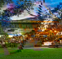 The Precinct Tavern - South Australia Travel