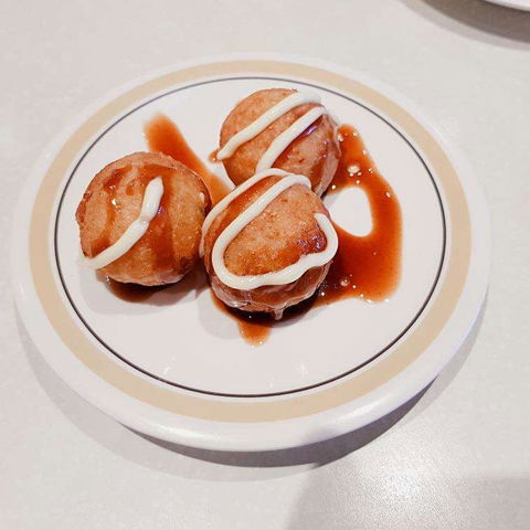 YUZU Kaiten Sushi - South Australia Travel 0
