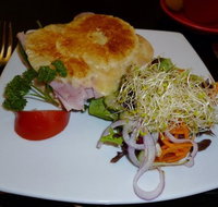 Littleton Cafe - South Australia Travel