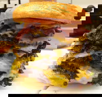 St. Burgs - Caroline Springs - South Australia Travel