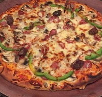 Adam's Pizzeria - South Australia Travel