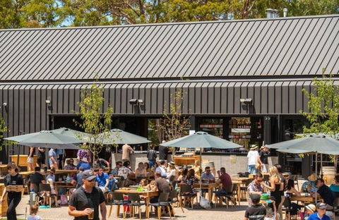 LOT.100 Blend Your Own Gin At Adelaide Hills Distillery - South Australia Travel 0