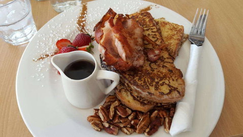 North Eastern Hotel - South Australia Travel 0