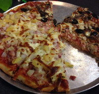 Sweethearts Pizza - South Australia Travel