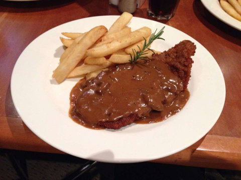 Crown Inn - South Australia Travel 0