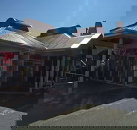 Monbulk Charcoal Chicken - South Australia Travel