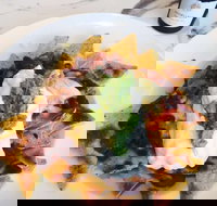 Victoria Hotel Restaurant - South Australia Travel