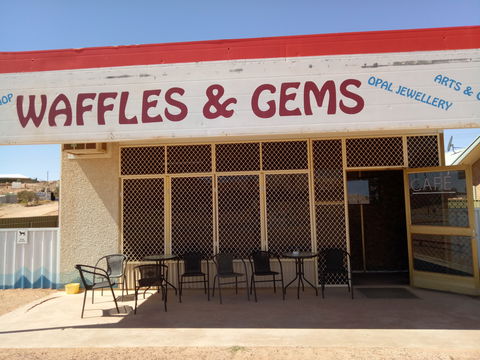 Waffles & Gems - South Australia Travel 0