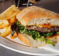The Commercial Hotel - South Australia Travel