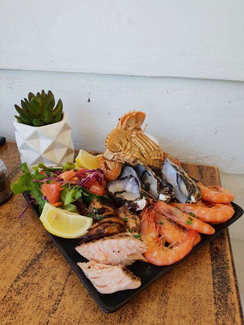 Maisie's Seafood And Steakhouse - South Australia Travel 0
