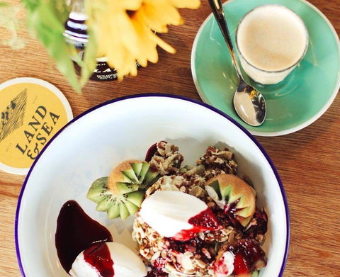 Land & Sea Brewery - South Australia Travel 0