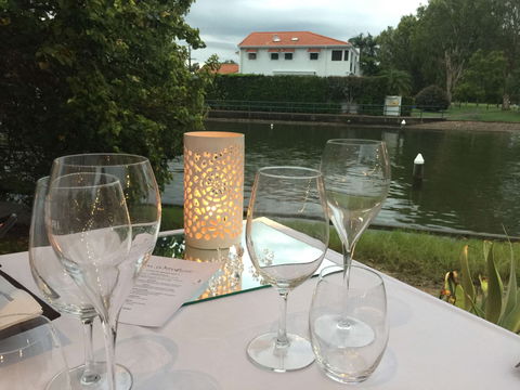 Noosa Waterfront - South Australia Travel 0