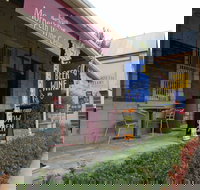 Morpeth Wine Cellars and Moonshine Distillery - South Australia Travel