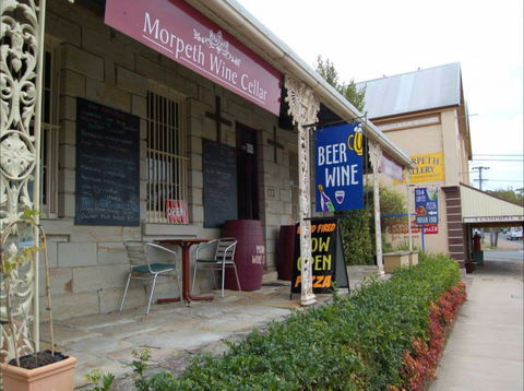 Morpeth Wine Cellars And Moonshine Distillery - South Australia Travel 0