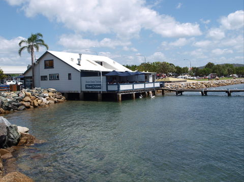 The Boatshed: Batemans Bay - South Australia Travel 0