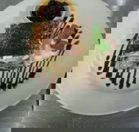 Mona Castle Hotel - South Australia Travel