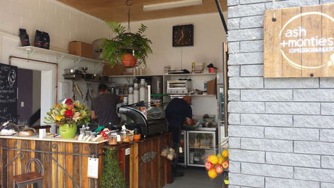 Ash + Monties Espresso Bar And Kitchen - South Australia Travel 0