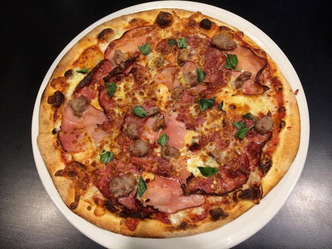 11 Inch Pizza Docklands - South Australia Travel 0