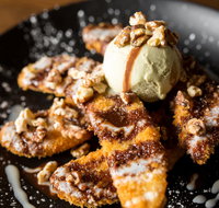 Hotel Beach House Garden City - South Australia Travel