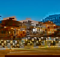 Royal Hotel Queanbeyan - South Australia Travel