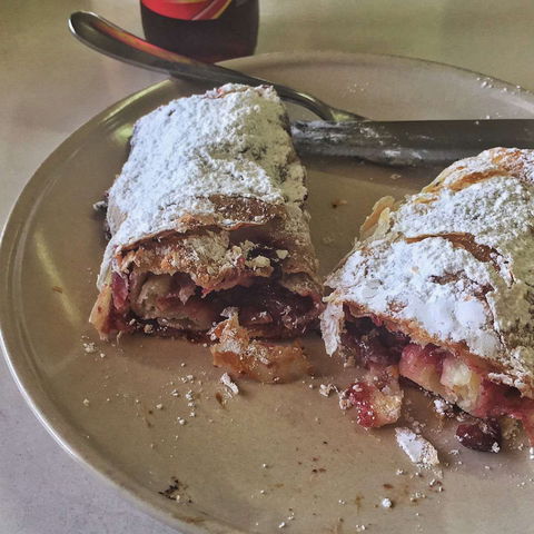 Tasic Hot Burek - South Australia Travel 0